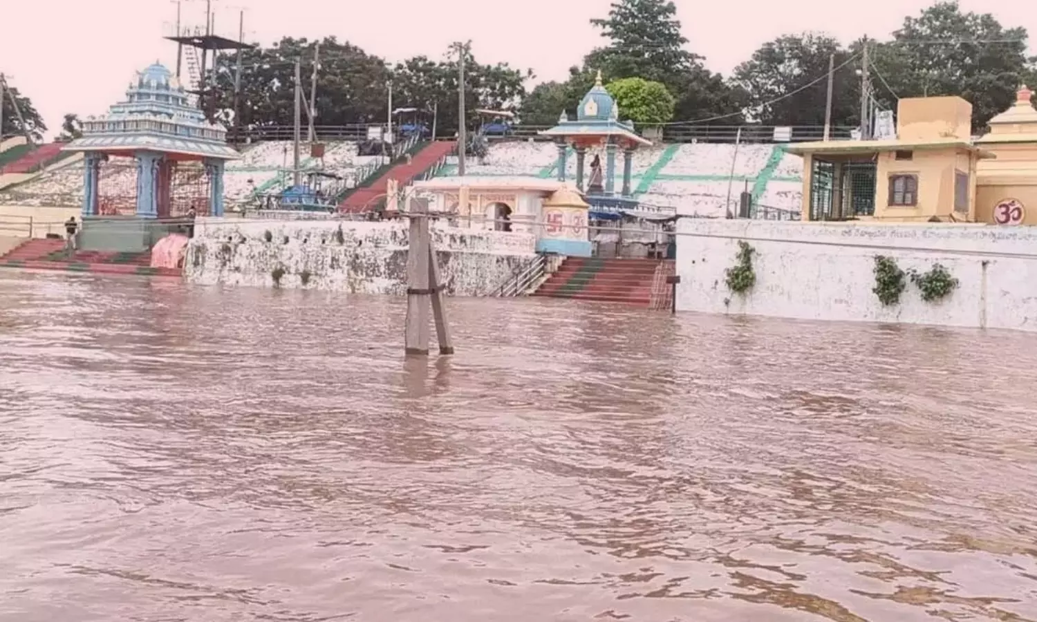 Godavari in Spate, 2nd Flood Warning Issued at Bhadrachalam Godavari in Spate, 2nd Flood Warning Issued at Bhadrachalam
