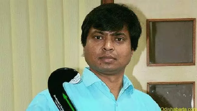 DC Edit | Hockey India: No Saffron, Please DC Edit | Hockey India: No Saffron, Please