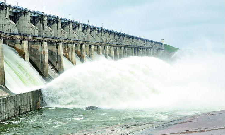Instant Inflows Continue in SRSP, Nizamsagar Projects