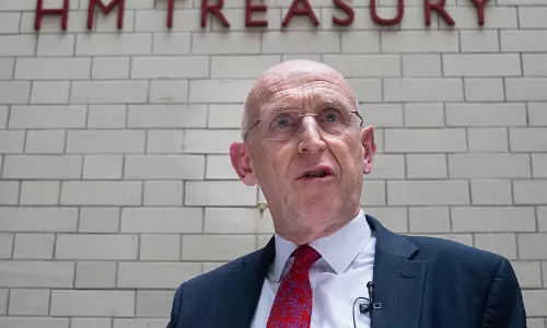 UK Finance Minister Says FIFAs World Cup Sale Plan is Collapsing