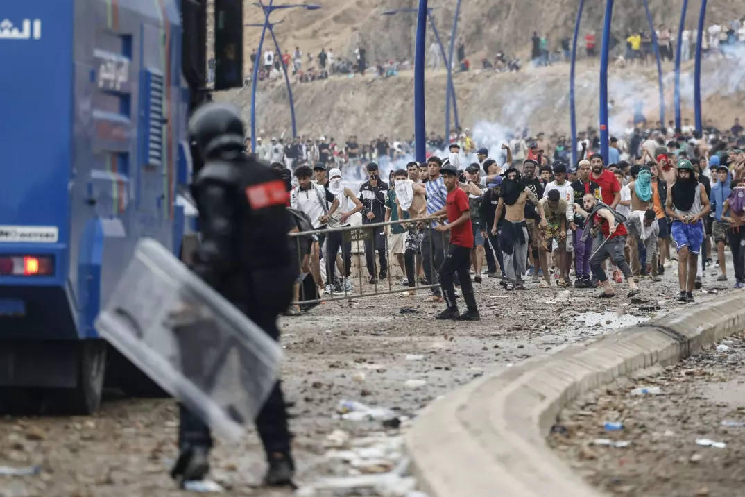 Ceuta Migrant Crisis: 57 Dead, Thousands Return Voluntarily Ceuta Migrant Crisis: 57 Dead, Thousands Return Voluntarily