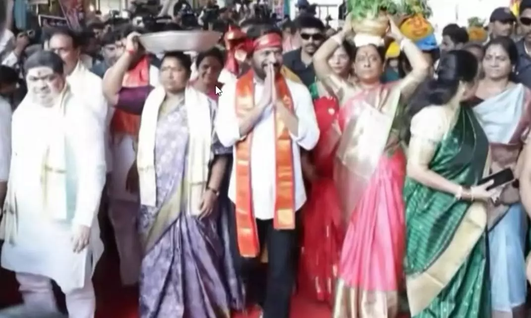 Revanth Reddy Offers Prayers at Ujjaini Mahankali Temple Revanth Reddy Offers Prayers at Ujjaini Mahankali Temple