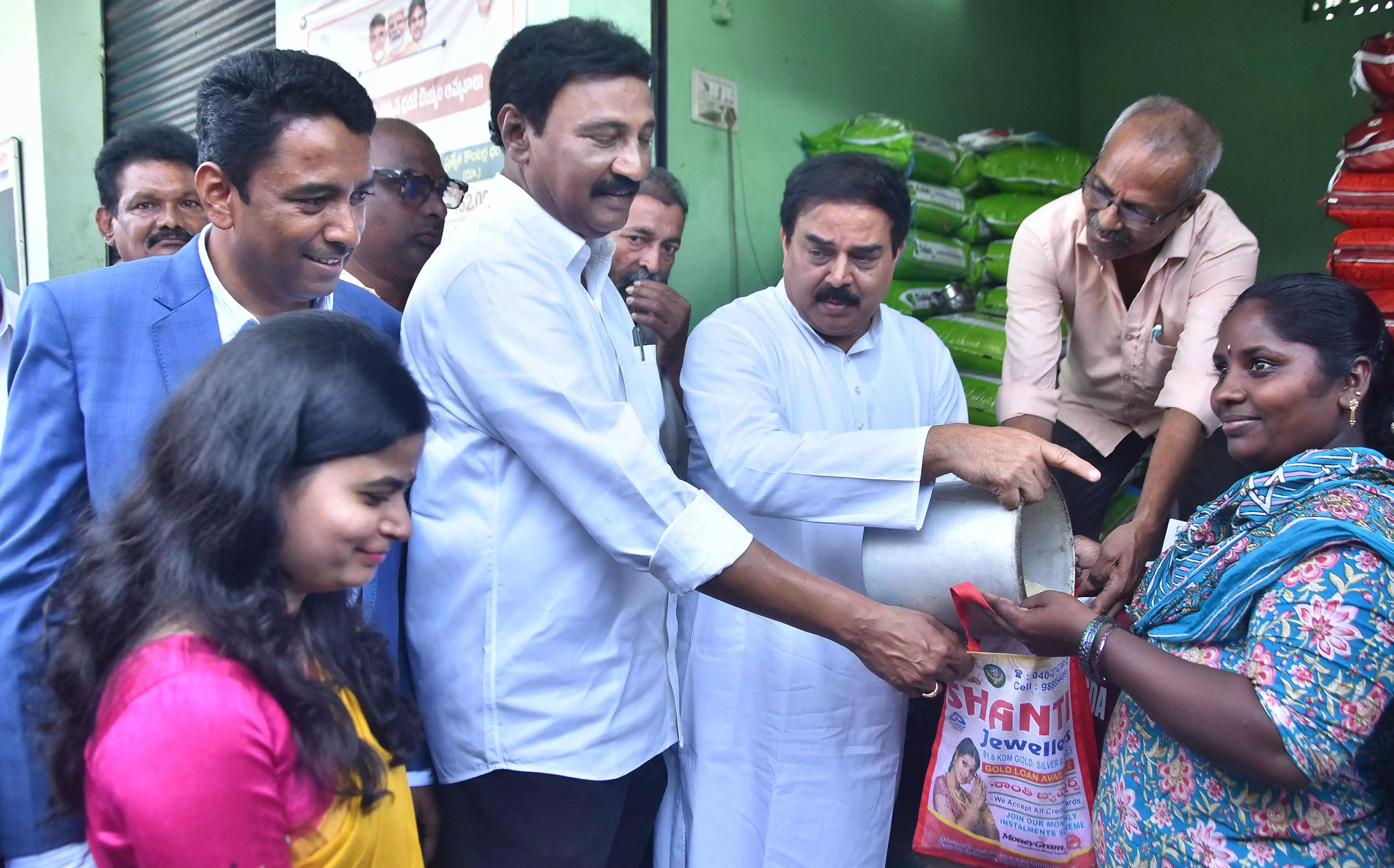 Quality Fine Rice at ₹52/kg Launched Across AP to Check Price Rise Quality Fine Rice at ₹52/kg Launched Across AP to Check Price Rise