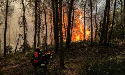 Greece Battles Wildfires, Hungary Shuts Nuclear Power Plant Due To Drought