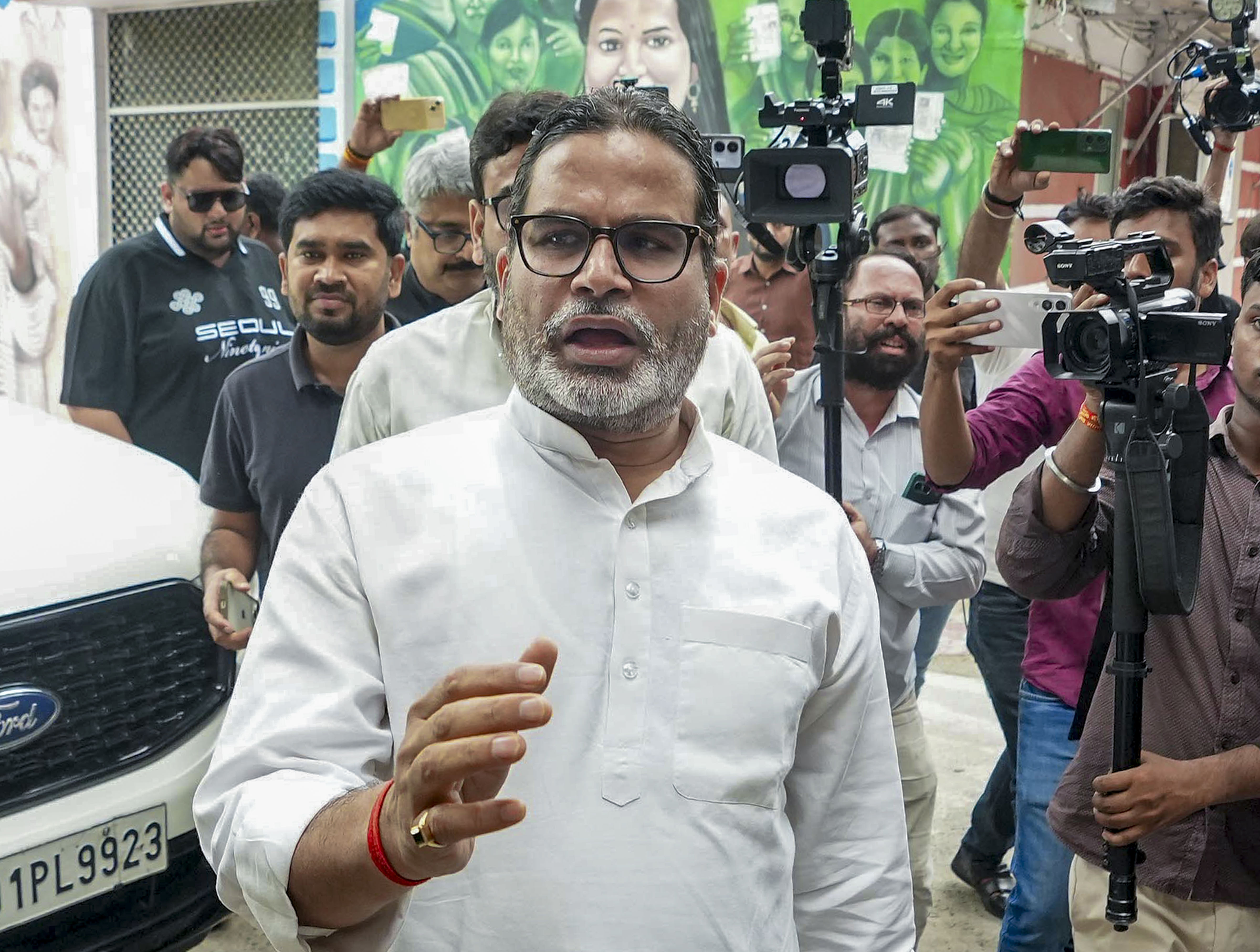 Bankipur Bypoll Counting Begins; Prashant Kishor's Debut in Focus