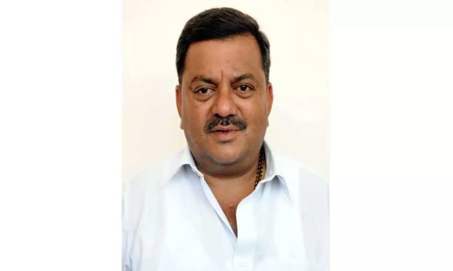 Confusion Mars Karnataka Cabinet Expansion, Only 19 Ministers Take Oath Confusion Mars Karnataka Cabinet Expansion, Only 19 Ministers Take Oath