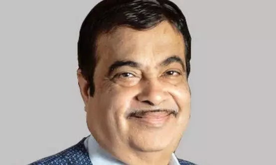 Congress Holds Protest Against Gadkari Over E20 Fuel Row, Demands His Resignation Congress Holds Protest Against Gadkari Over E20 Fuel Row, Demands His Resignation