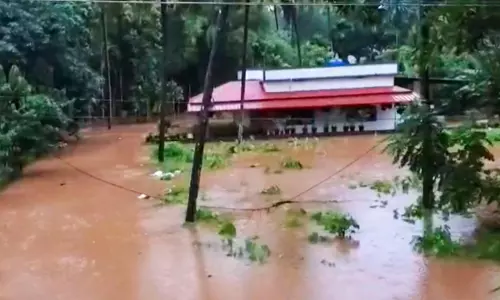 Heavy Rain Lashes Kerala; Pathanamthitta on Alert