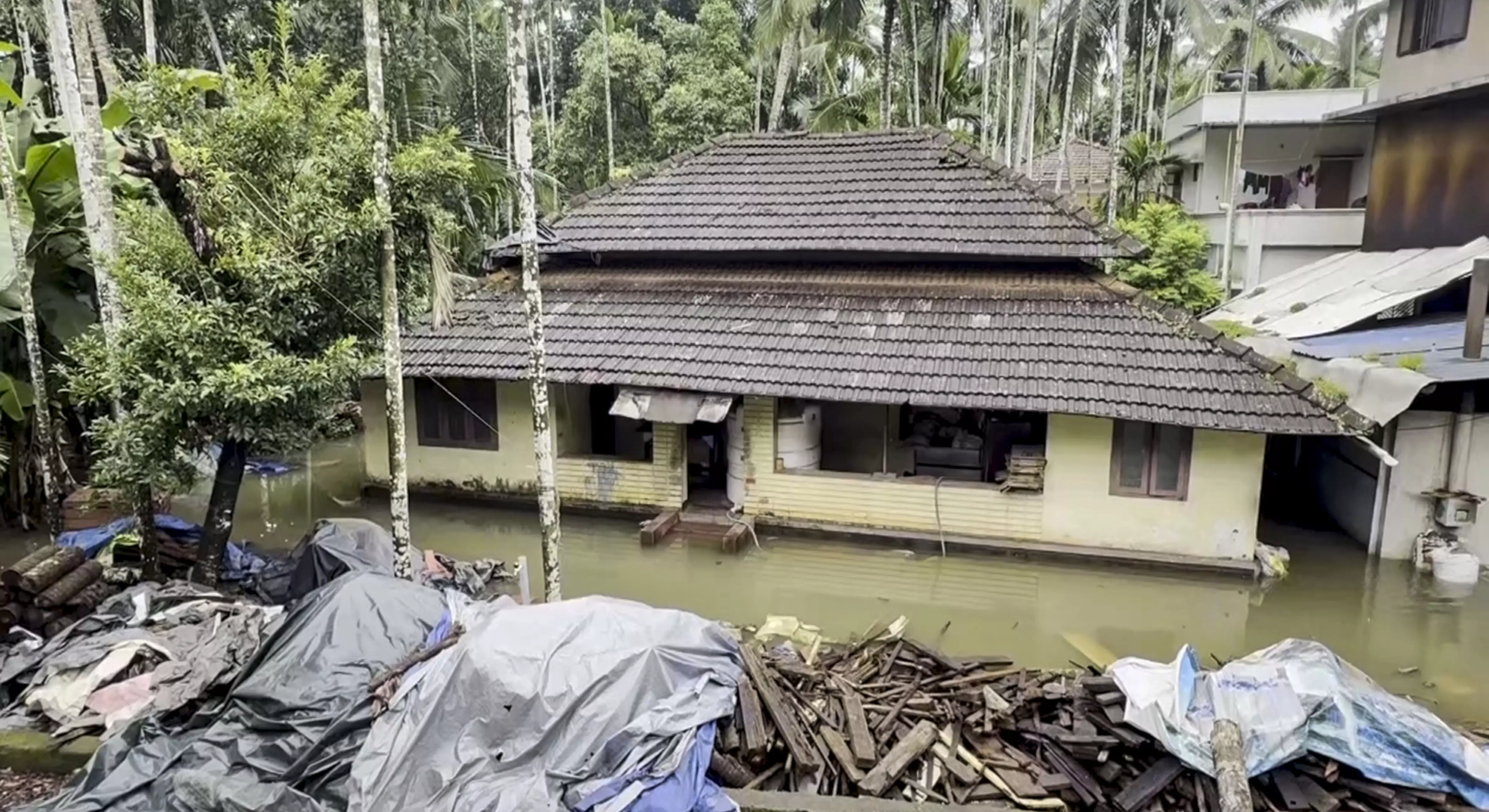 Heavy Rain Lashes North Kerala; Bayar Records Highest Rainfall of 121.5 mm Heavy Rain Lashes North Kerala; Bayar Records Highest Rainfall of 121.5 mm