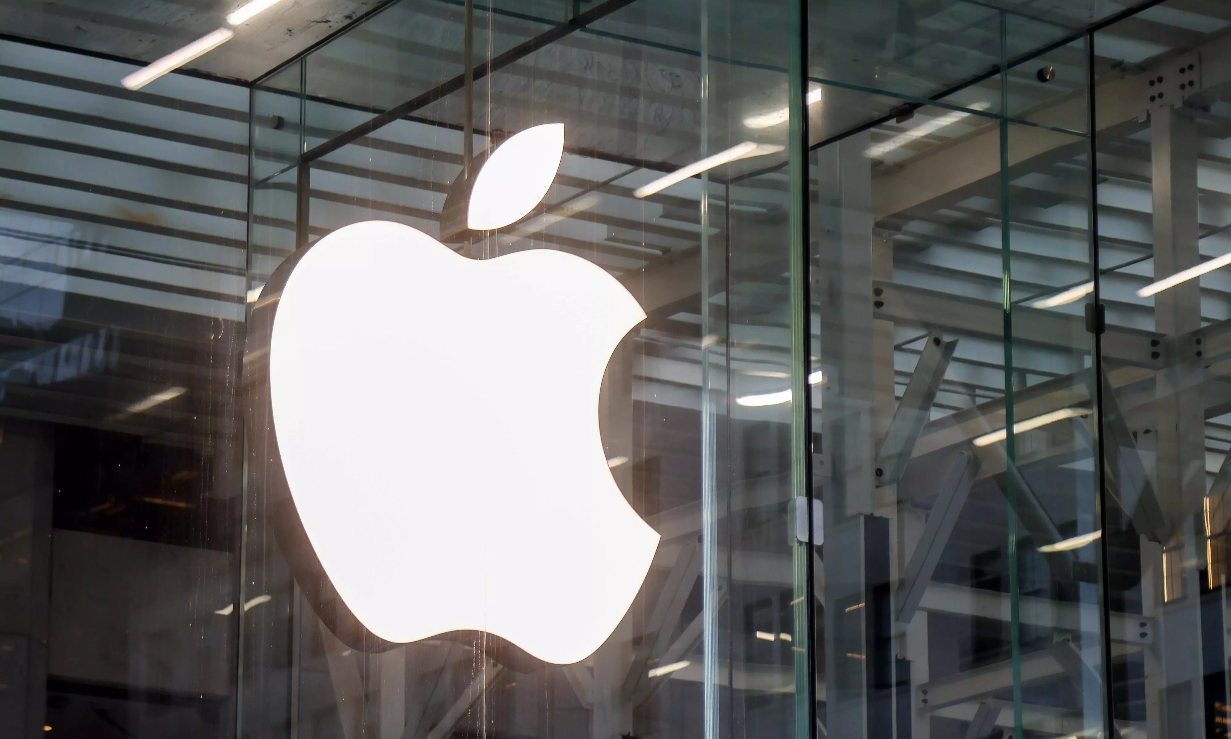 Apple Briefly Removes Telegram App For Child Abuse Content Apple Briefly Removes Telegram App For Child Abuse Content
