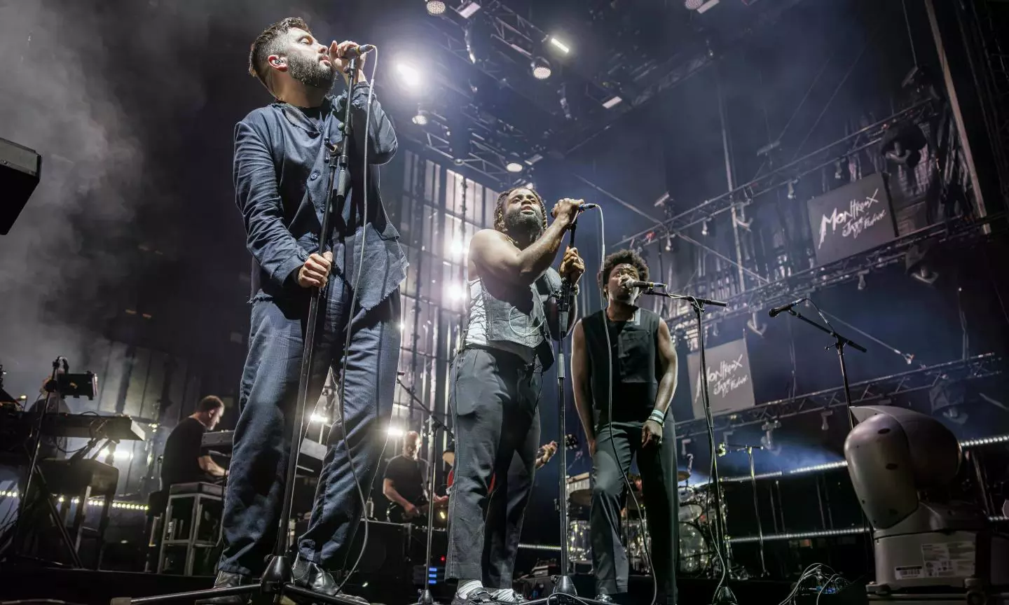 Singapore Bars Two Massive Attack Members After Pro-Palestinian Onstage Display Singapore Bars Two Massive Attack Members After Pro-Palestinian Onstage Display