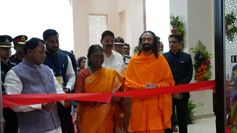 President Murmu Inaugurates Jagadguru Kripalu University in Odisha President Murmu Inaugurates Jagadguru Kripalu University in Odisha