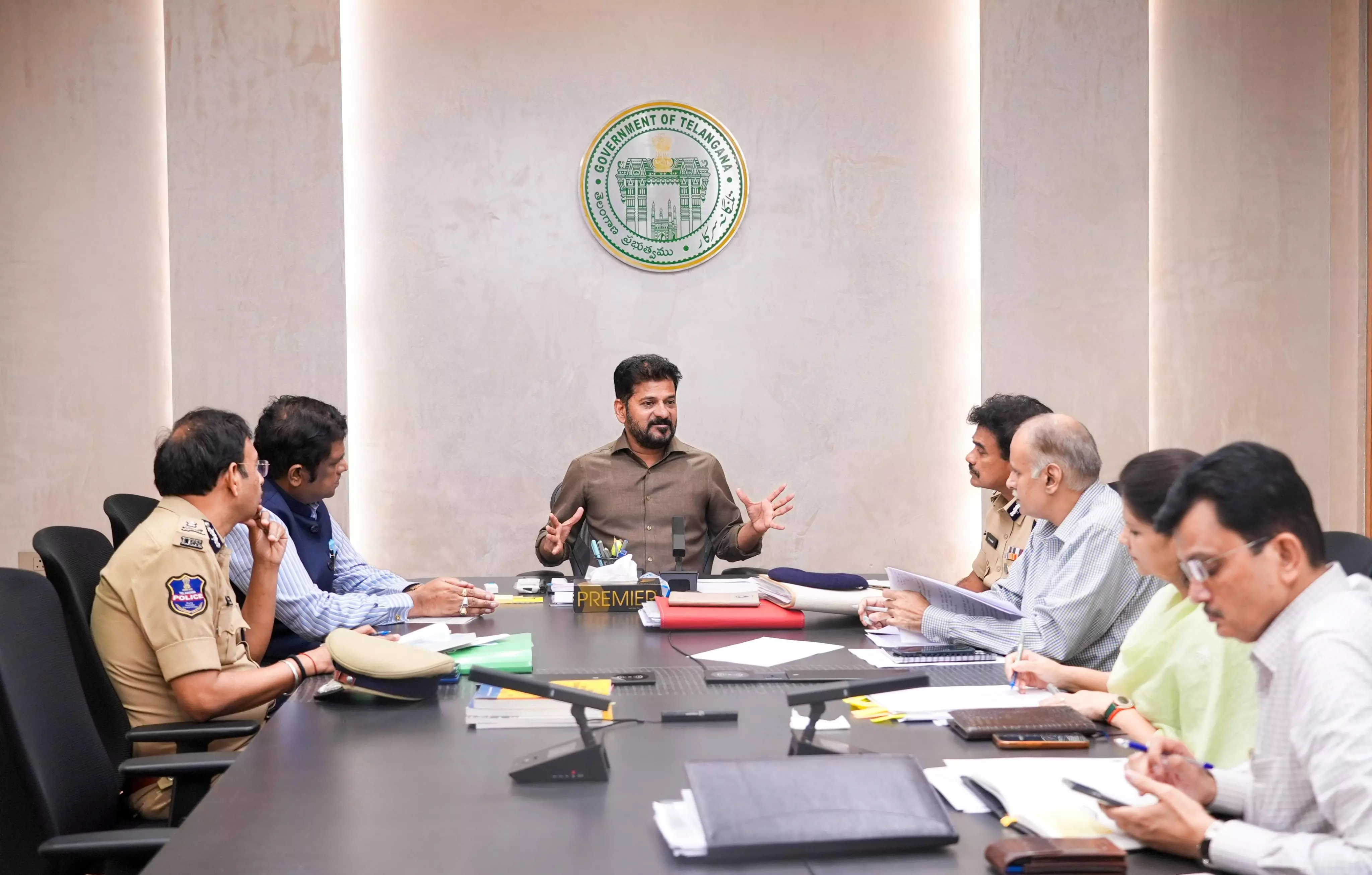 Ensure Foolproof 7,437 Police Job Drive, Revanth Tells Officers Amid Sabotage Inputs Ensure Foolproof 7,437 Police Job Drive, Revanth Tells Officers Amid Sabotage Inputs