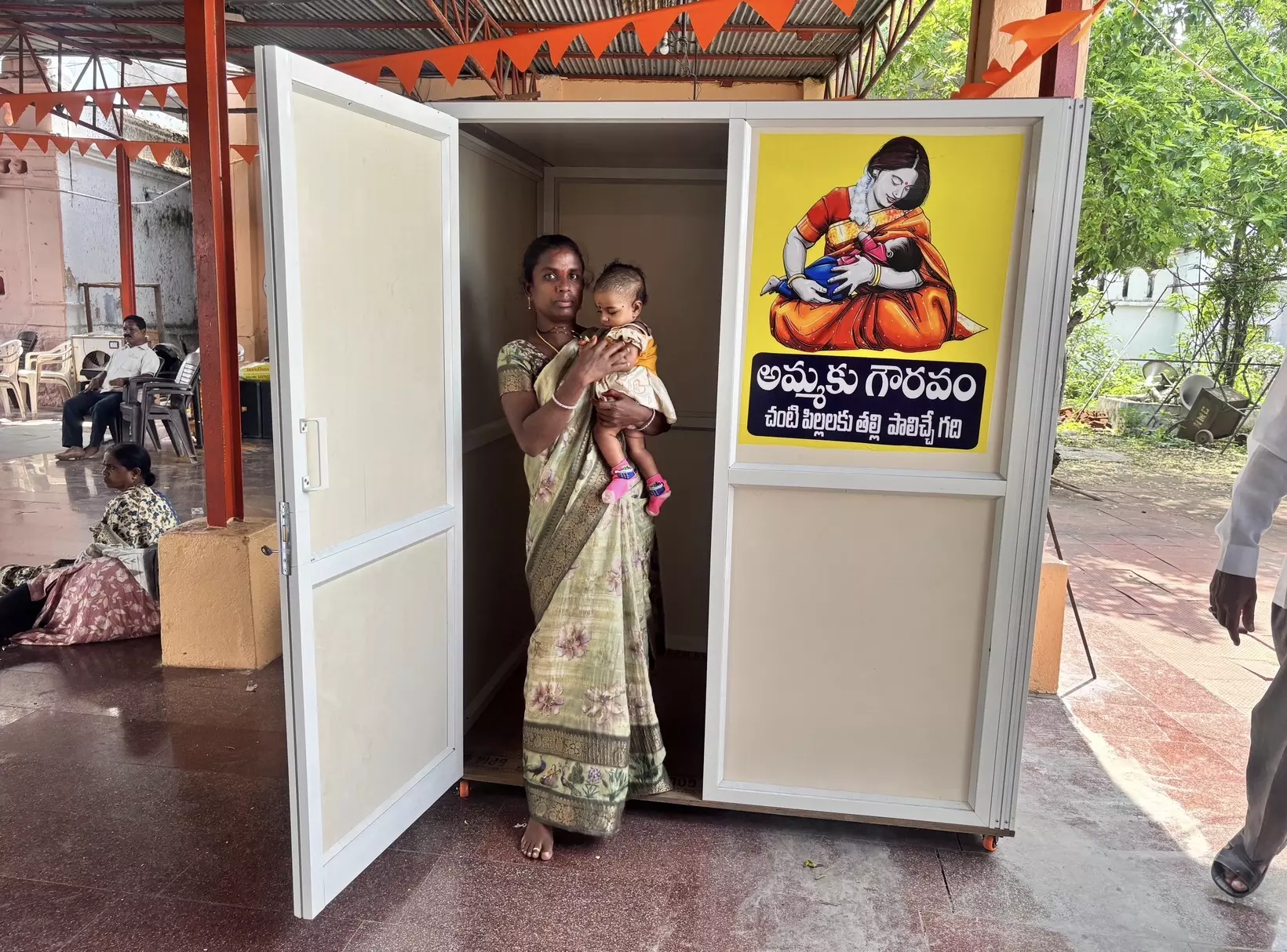 Breastfeeding Cabins Set Up in Nizamabad Temples Breastfeeding Cabins Set Up in Nizamabad Temples