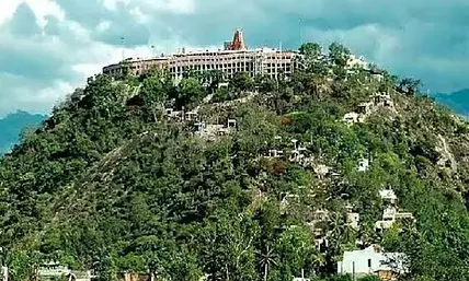 2 More Officials Suspended in Palani Mutt Land Fraud Case 2 More Officials Suspended in Palani Mutt Land Fraud Case
