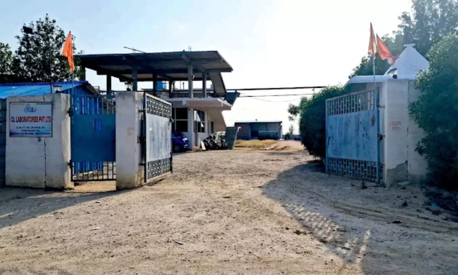 Gas Leak in Karnataka’s Yadgir; Three Killed Including Telangana Man Gas Leak in Karnataka’s Yadgir; Three Killed Including Telangana Man