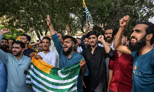 Sunanda K. Datta-Ray | Amid Friction in PoK, Why Delay Over J&K Statehood?