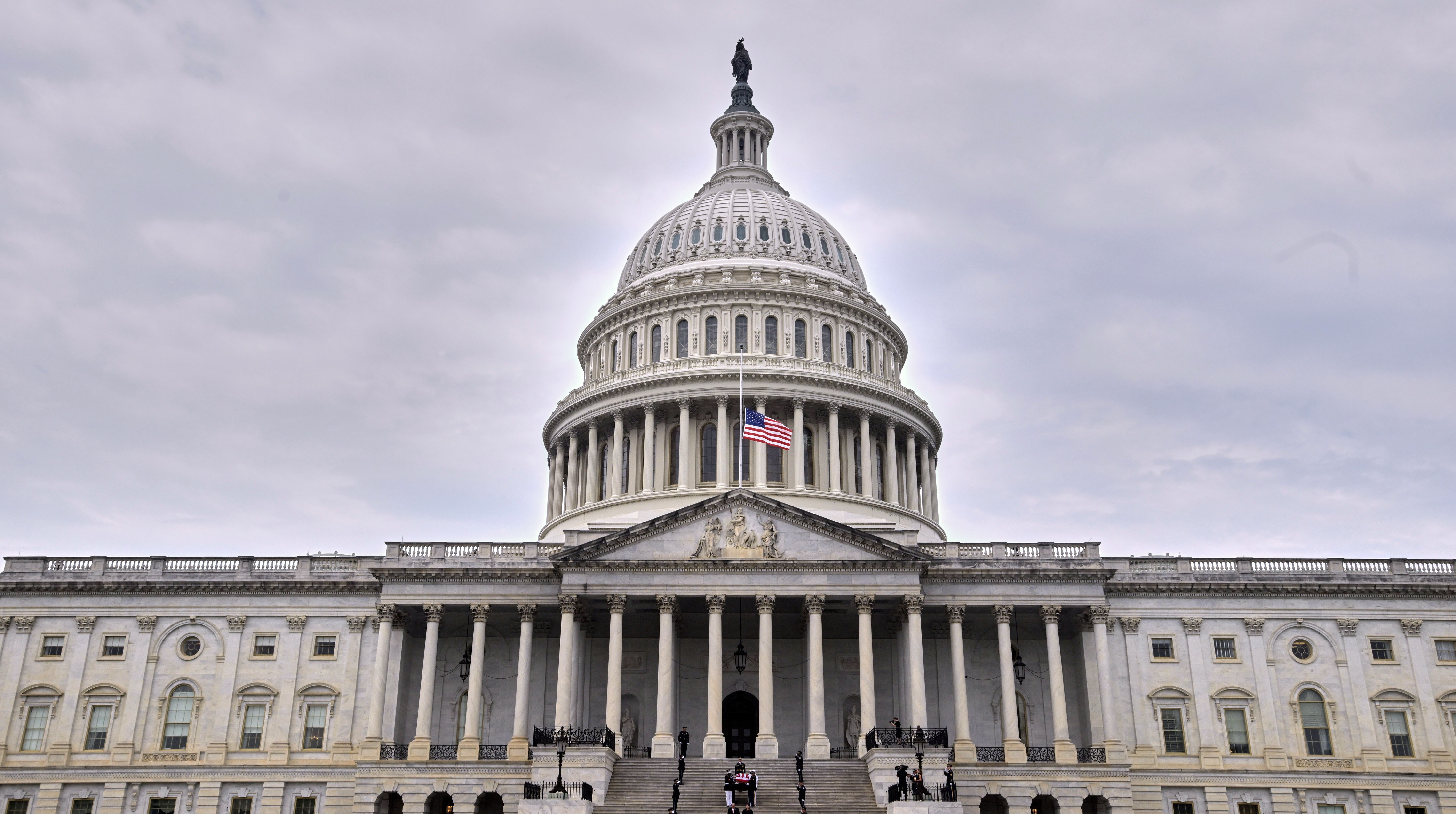 US Tightens Rules for Visa, Green Card Applications
