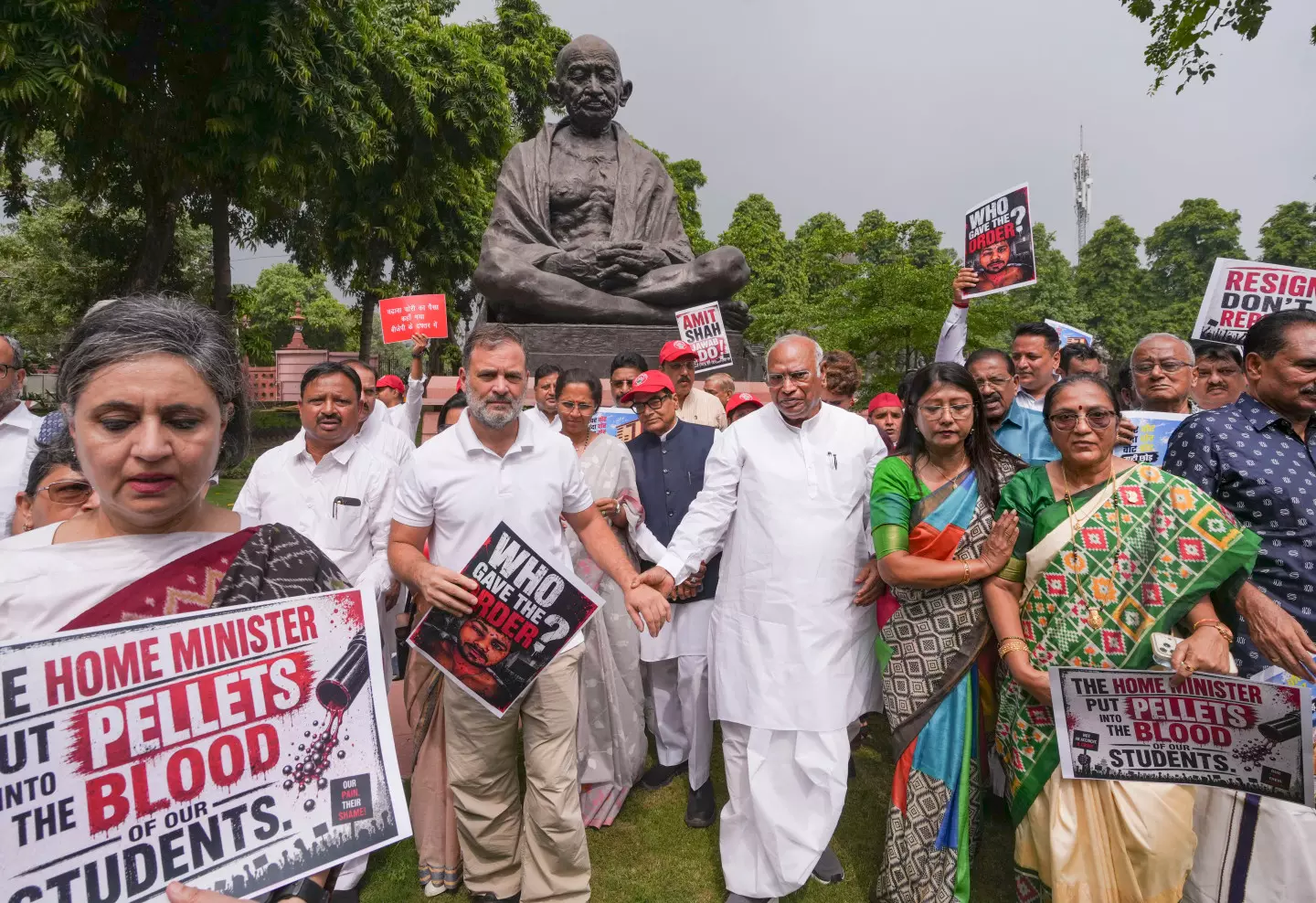 Oppn to Step Up Parliament Protest Over Ram Mandir Row, Student Crackdown