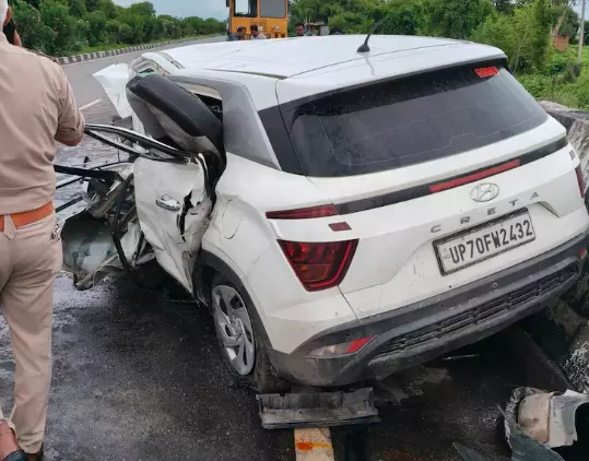 Gangster-politician Atiq Ahmads Son Aban Killed in Road Accident Near Jhansi Gangster-politician Atiq Ahmads Son Aban Killed in Road Accident Near Jhansi