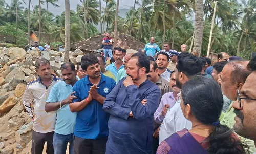Minister Savadi Reviews Flood-Drought Damage, Assures Action on Harawada Sea Erosion