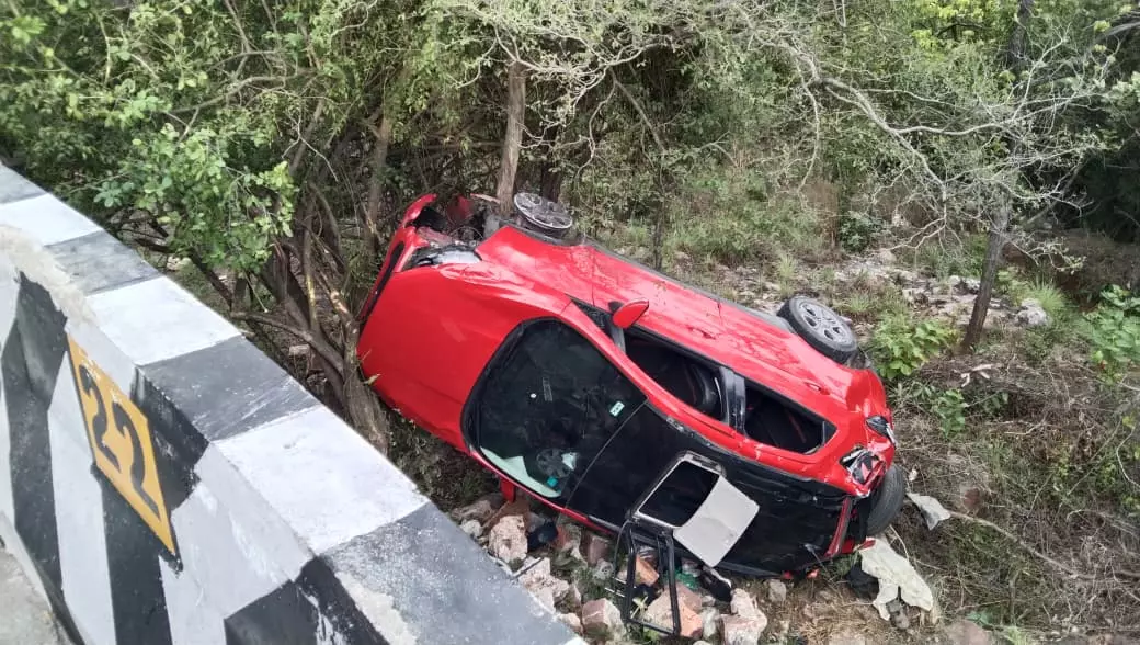 Karnataka Devotee Dies In Tirumala Ghat Road Mishap Karnataka Devotee Dies In Tirumala Ghat Road Mishap