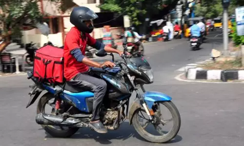 Telangana Gig Workers Defer Strike by 10 Days After Govt Assurance