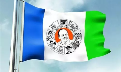 High Drama in Amadalavalasa as YSRC In-Charge Ravi, 9 Held