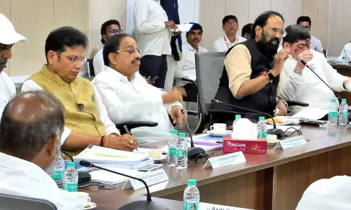 Minister Uttam Instructs Officials to Resume Mid Manair Left Canal Works