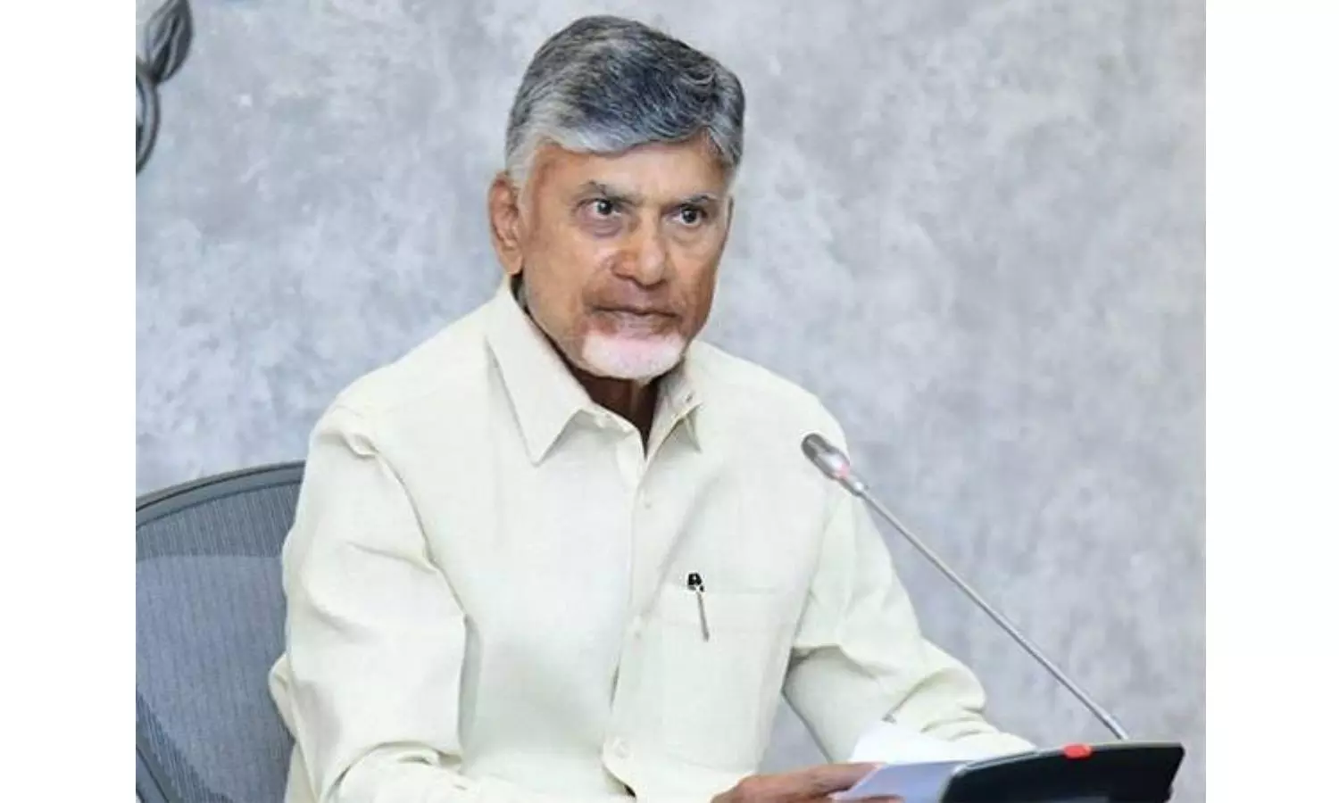 Naidu Orders Stringent Action, Offers ₹20 lakh Aid For Priyanka’s Family Naidu Orders Stringent Action, Offers ₹20 lakh Aid For Priyanka’s Family