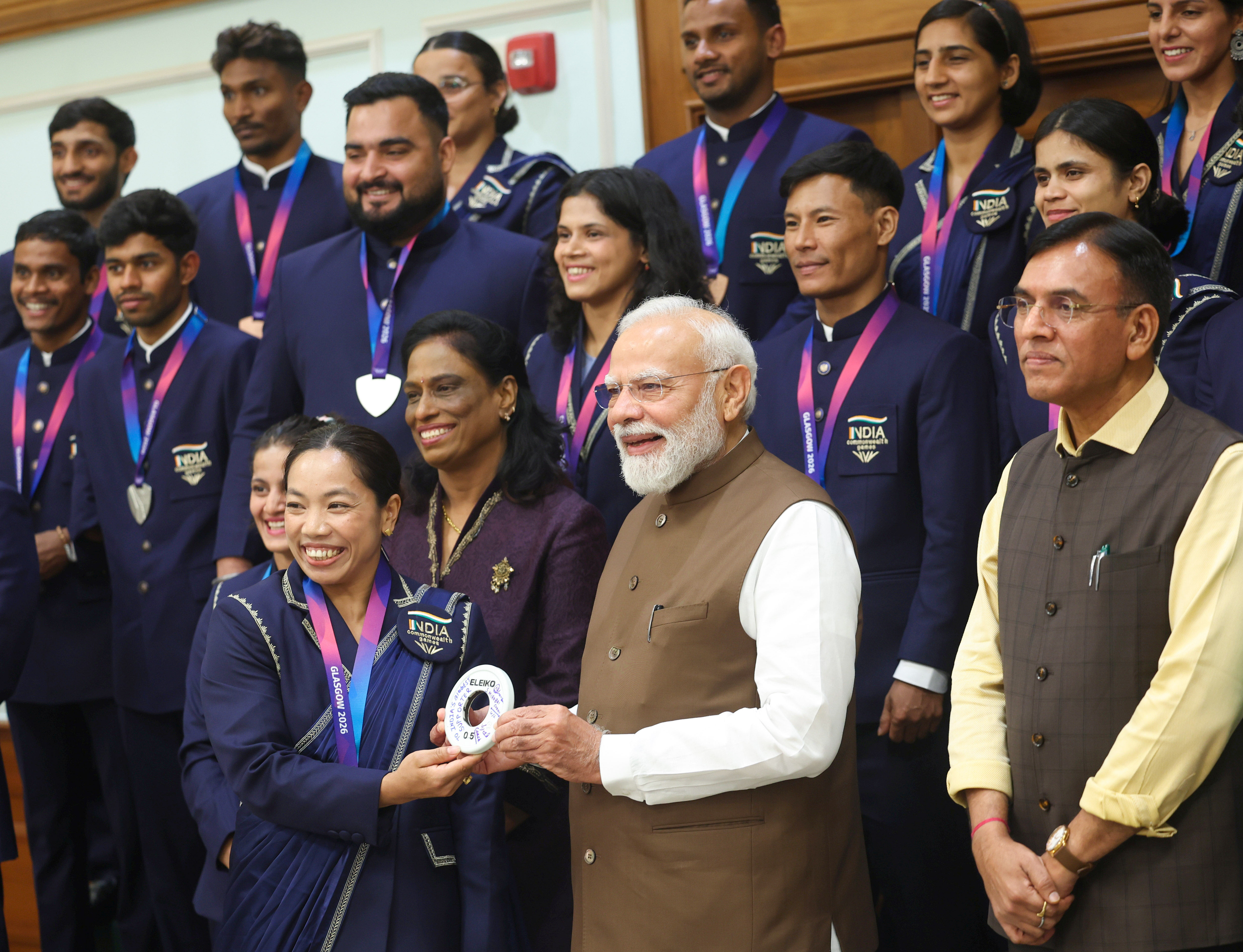 Fly Tricolour From Every Home: Modi