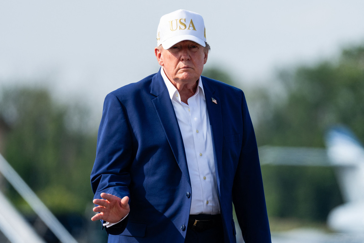 Trump Signals He's 'Low-Keying' Iran Pressure