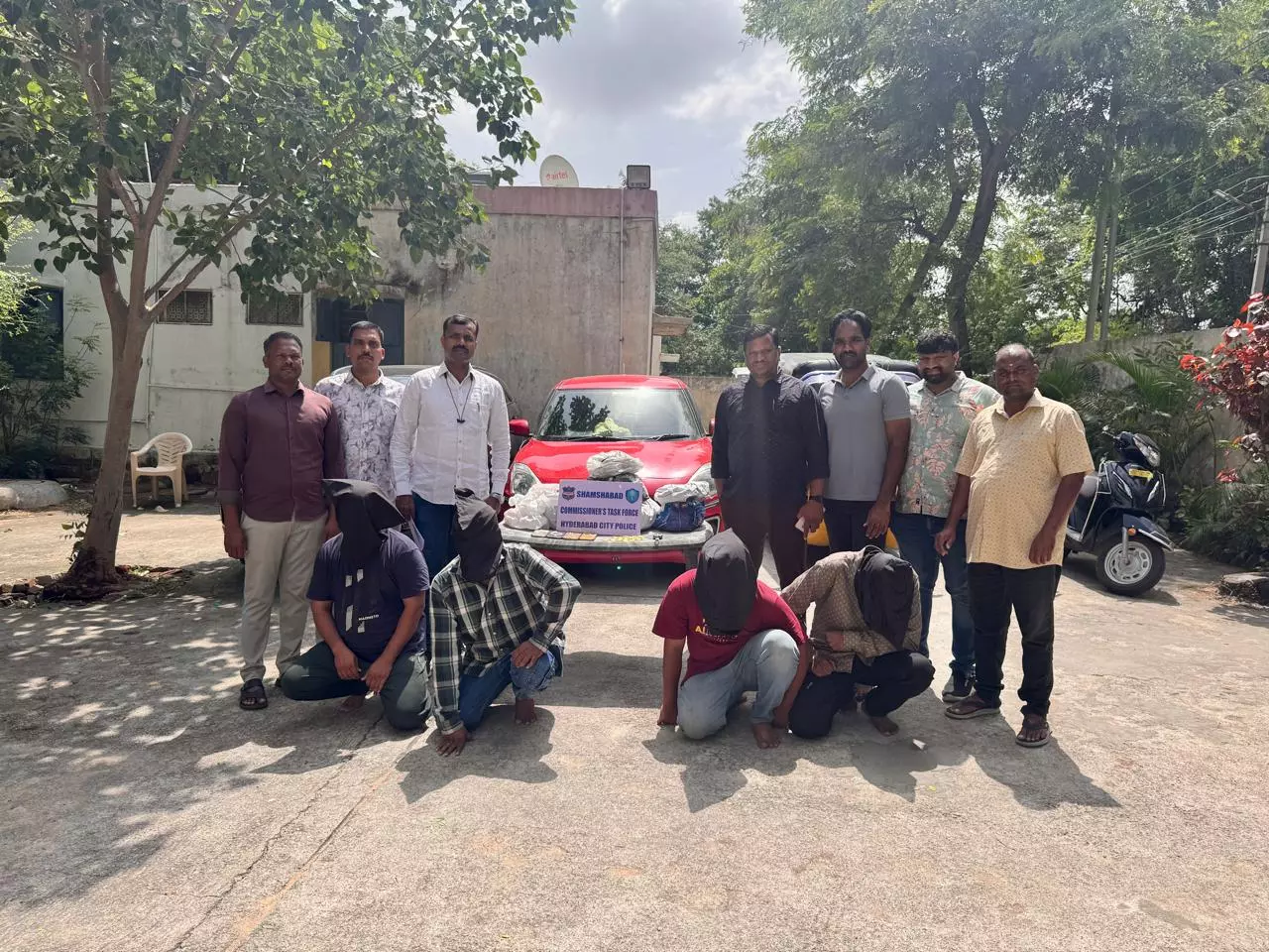 Hyderabad Police Bust Hidden Treasure Scam, Arrest Four Hyderabad Police Bust Hidden Treasure Scam, Arrest Four