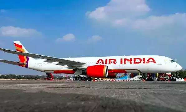 Shamshabad: Air India Pilot Complains to ATC Over Disco Light During Landing Shamshabad: Air India Pilot Complains to ATC Over Disco Light During Landing
