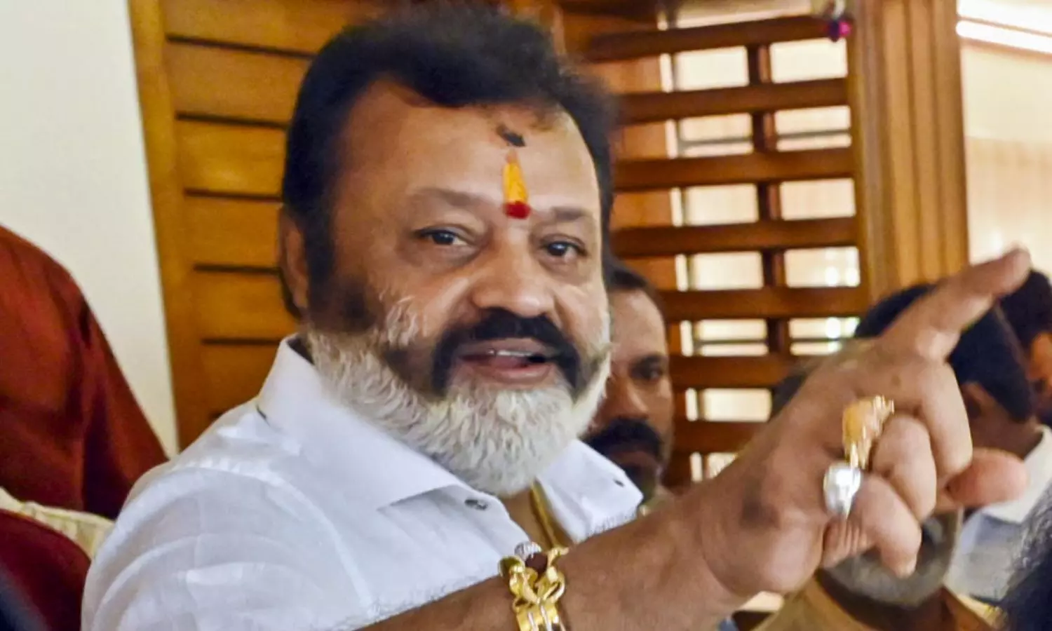 Too Early To Criticise UDF Govt Over Keralam Power Crisis: Suresh Gopi Too Early To Criticise UDF Govt Over Keralam Power Crisis: Suresh Gopi