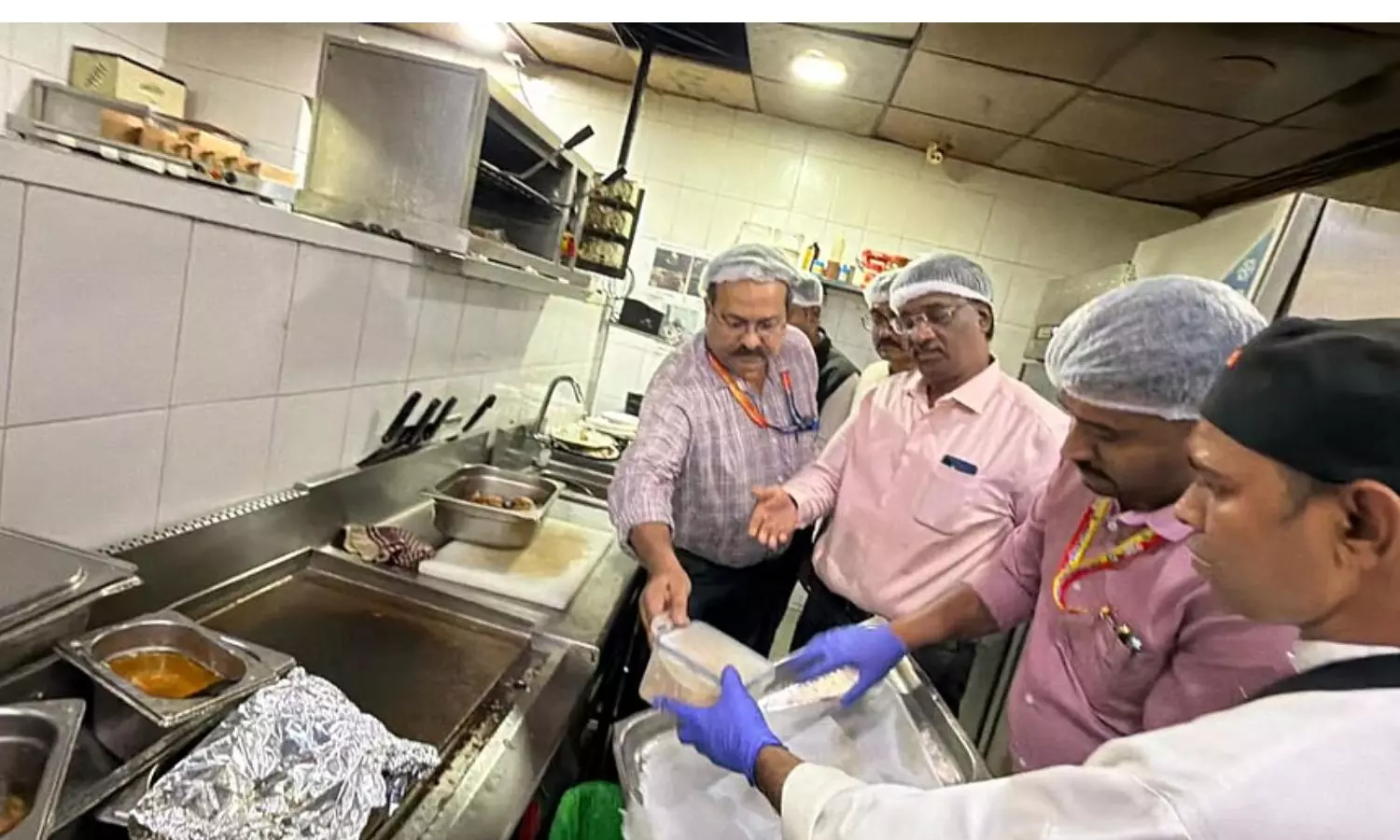 3 Kitchens Seized Over Unsafe Food Items In Bengaluru McDonalds Outlet 3 Kitchens Seized Over Unsafe Food Items In Bengaluru McDonalds Outlet