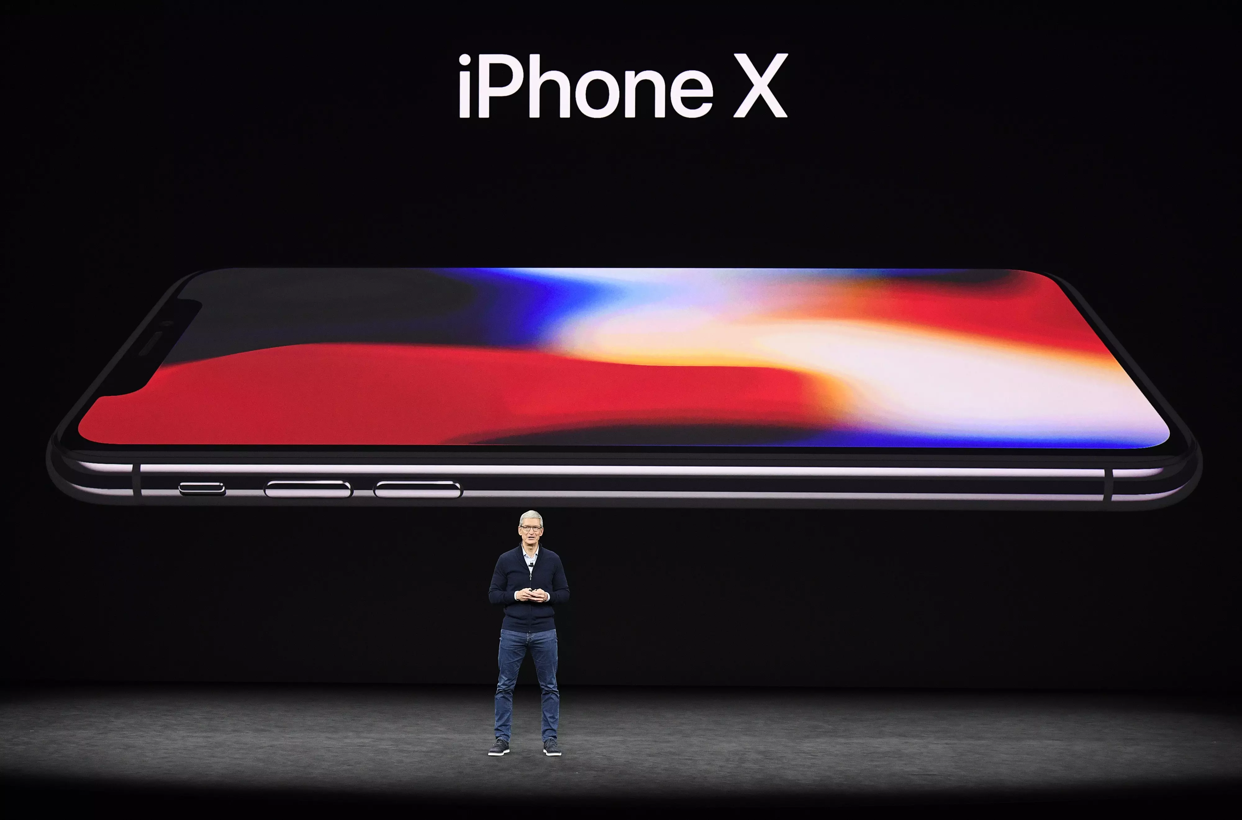 Apple’s Glass-Centric 20th-Anniversary iPhone Remains on Track For 2027 Apple’s Glass-Centric 20th-Anniversary iPhone Remains on Track For 2027
