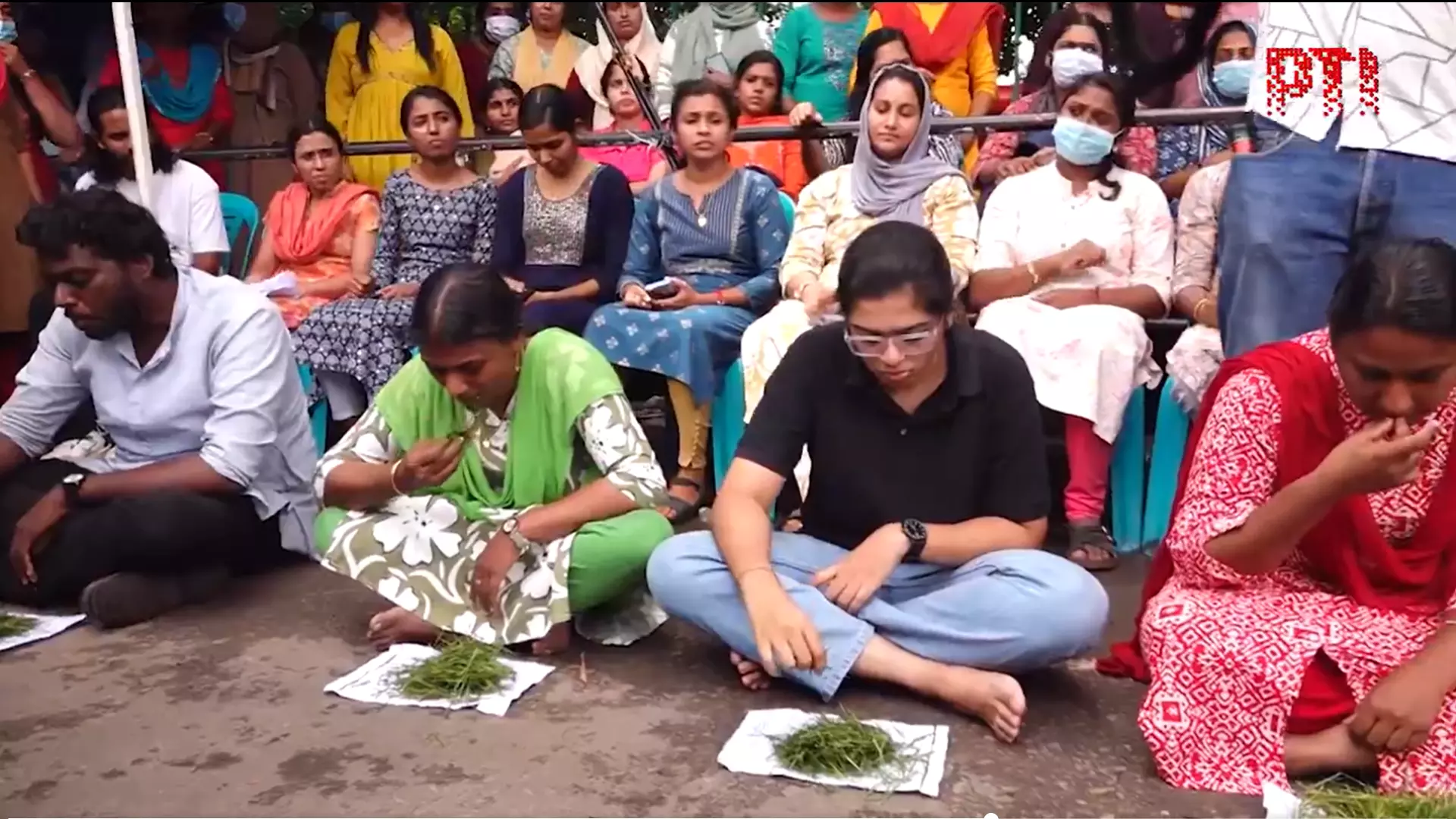 LPST Rank Holders End Hunger Strike After Talks With Kerala Govt LPST Rank Holders End Hunger Strike After Talks With Kerala Govt