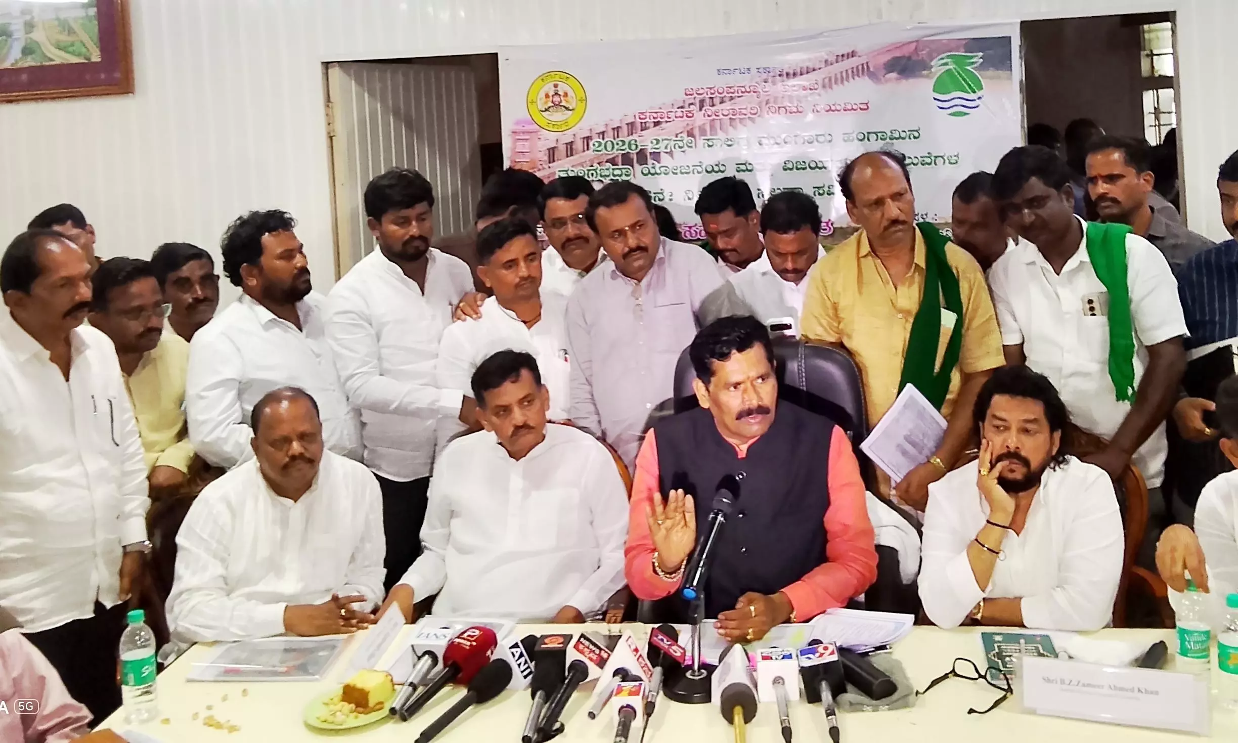 Tungabhadra Canals To Get Water For 90 Days Amid Tight Storage Tungabhadra Canals To Get Water For 90 Days Amid Tight Storage