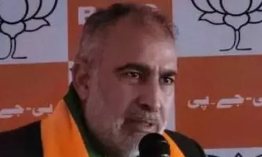Srinagar: BJP J&K Suspends Pulwama District President Amid Extortion Allegations Srinagar: BJP J&K Suspends Pulwama District President Amid Extortion Allegations