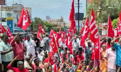 TN: More than 500 Held in CPM-led Protests Against Centre’s Policies TN: More than 500 Held in CPM-led Protests Against Centre’s Policies