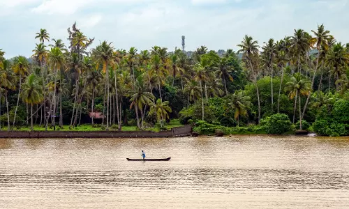 Missing Kerala Fishermans Body Recovered From Backwaters Missing Kerala Fishermans Body Recovered From Backwaters