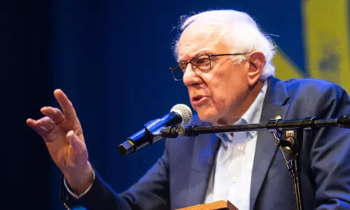 Bernie Sanders Urges CEOs to Pause AI Development Bernie Sanders Urges CEOs to Pause AI Development