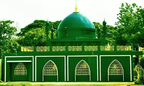 Faith In A Chadar, Harmony In Every Step Faith In A Chadar, Harmony In Every Step