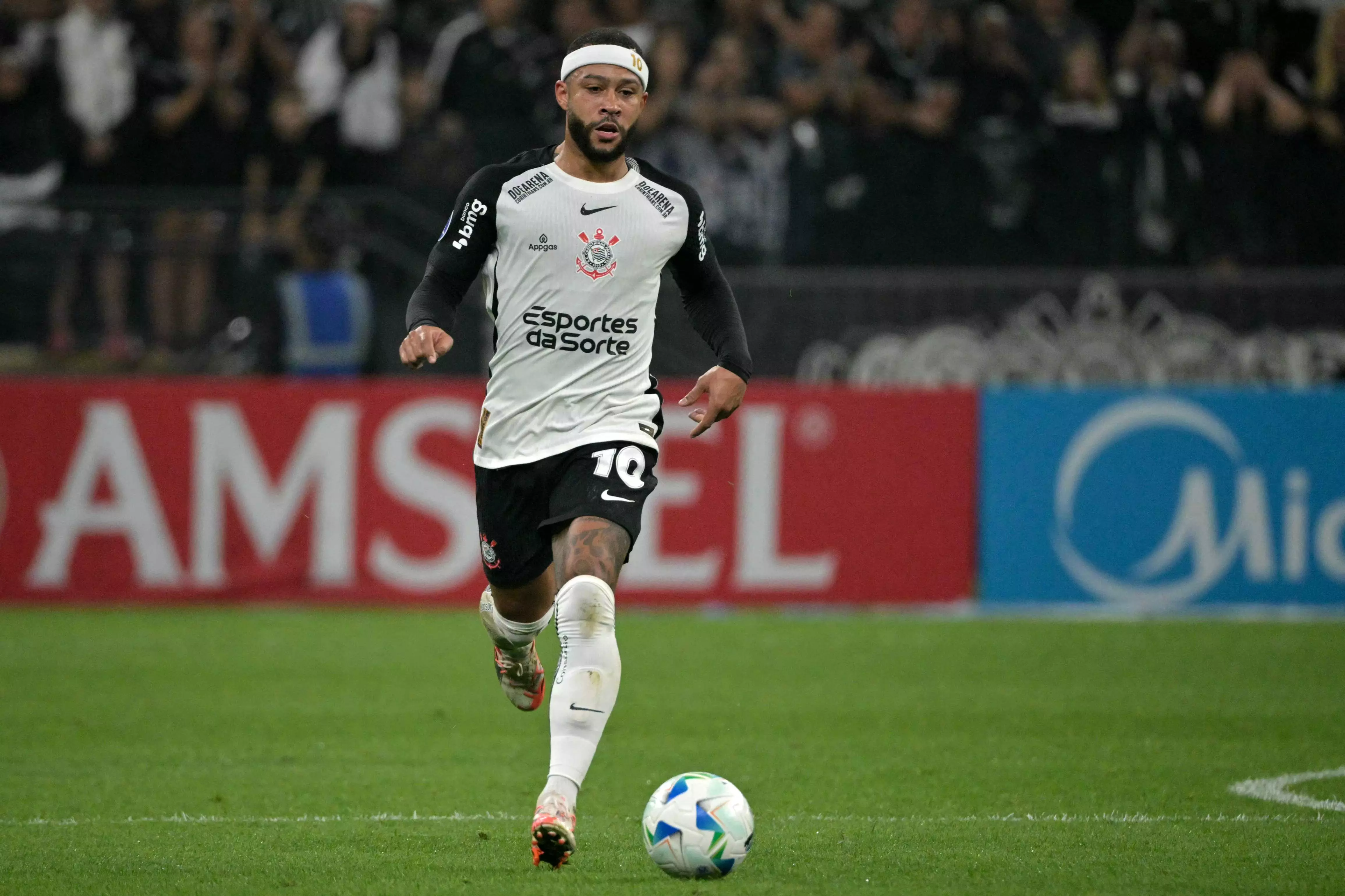 Depay Says Corinthians Breached Agreement After Opting Not To Extend His Contract Depay Says Corinthians Breached Agreement After Opting Not To Extend His Contract
