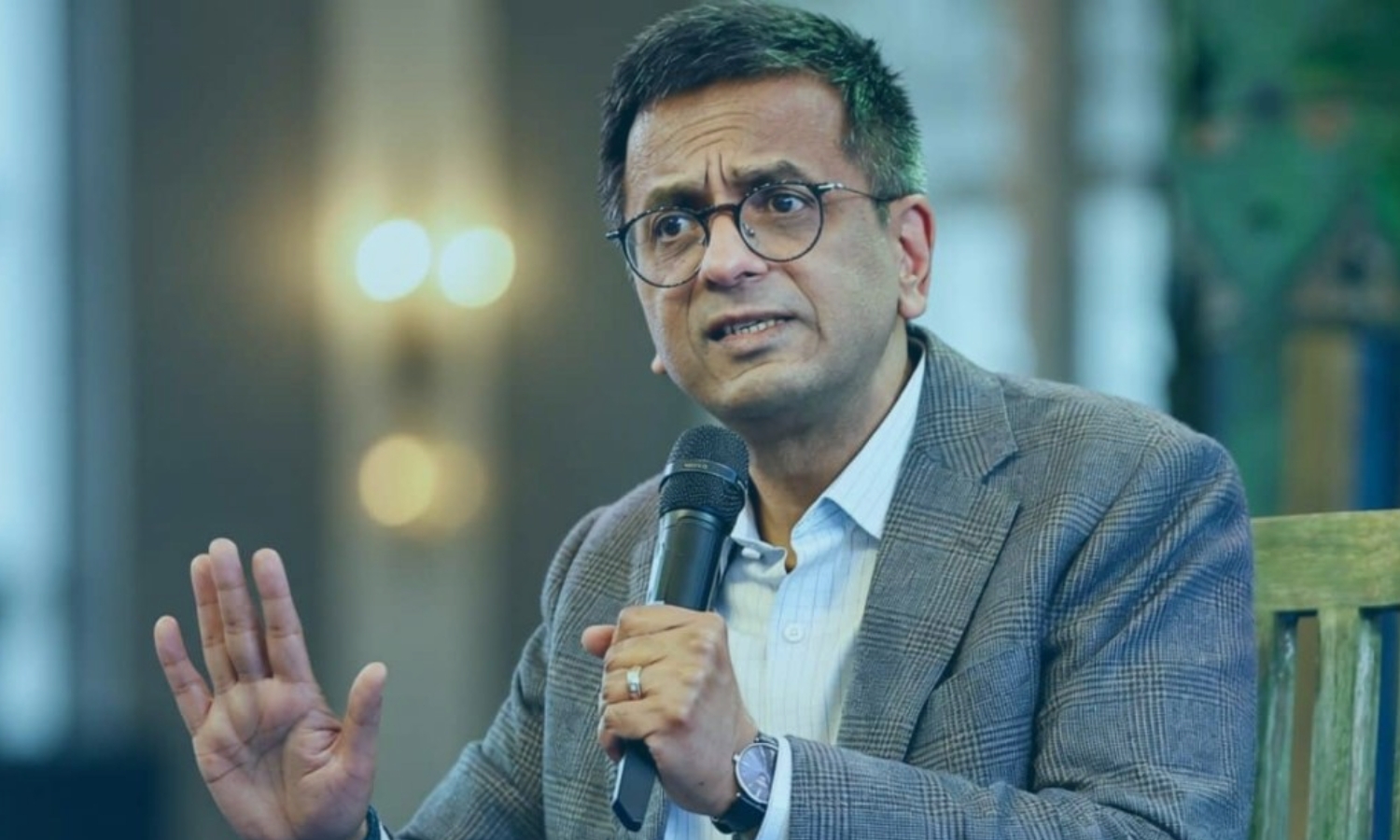 Russia Appoints Former CJI Chandrachud as Arbitrator in Ukrainian Oschadbank Case