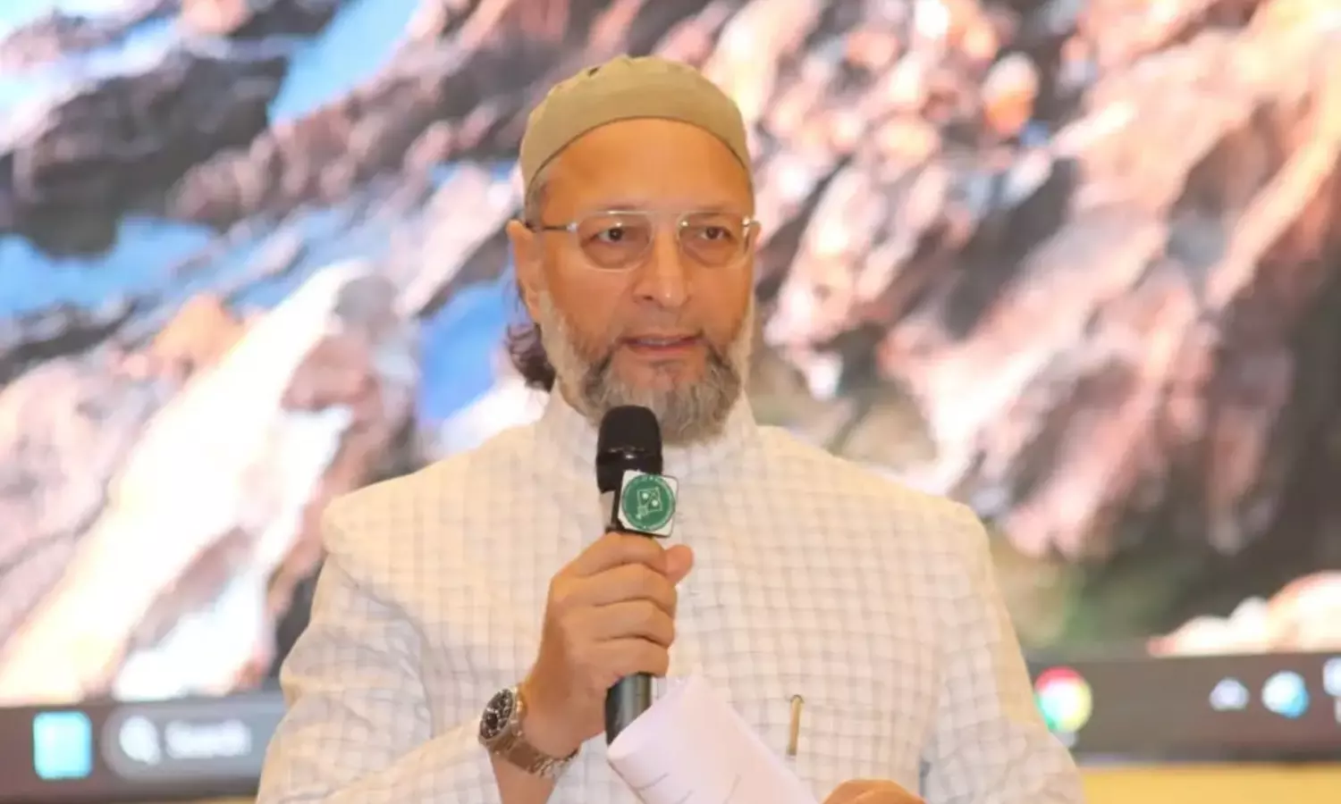 Owaisi Asks Centre’s to Tell Truth on Arunachal Border Owaisi Asks Centre’s to Tell Truth on Arunachal Border
