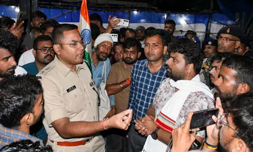 Jharkhand Job Aspirants Refuse to End Stir Jharkhand Job Aspirants Refuse to End Stir