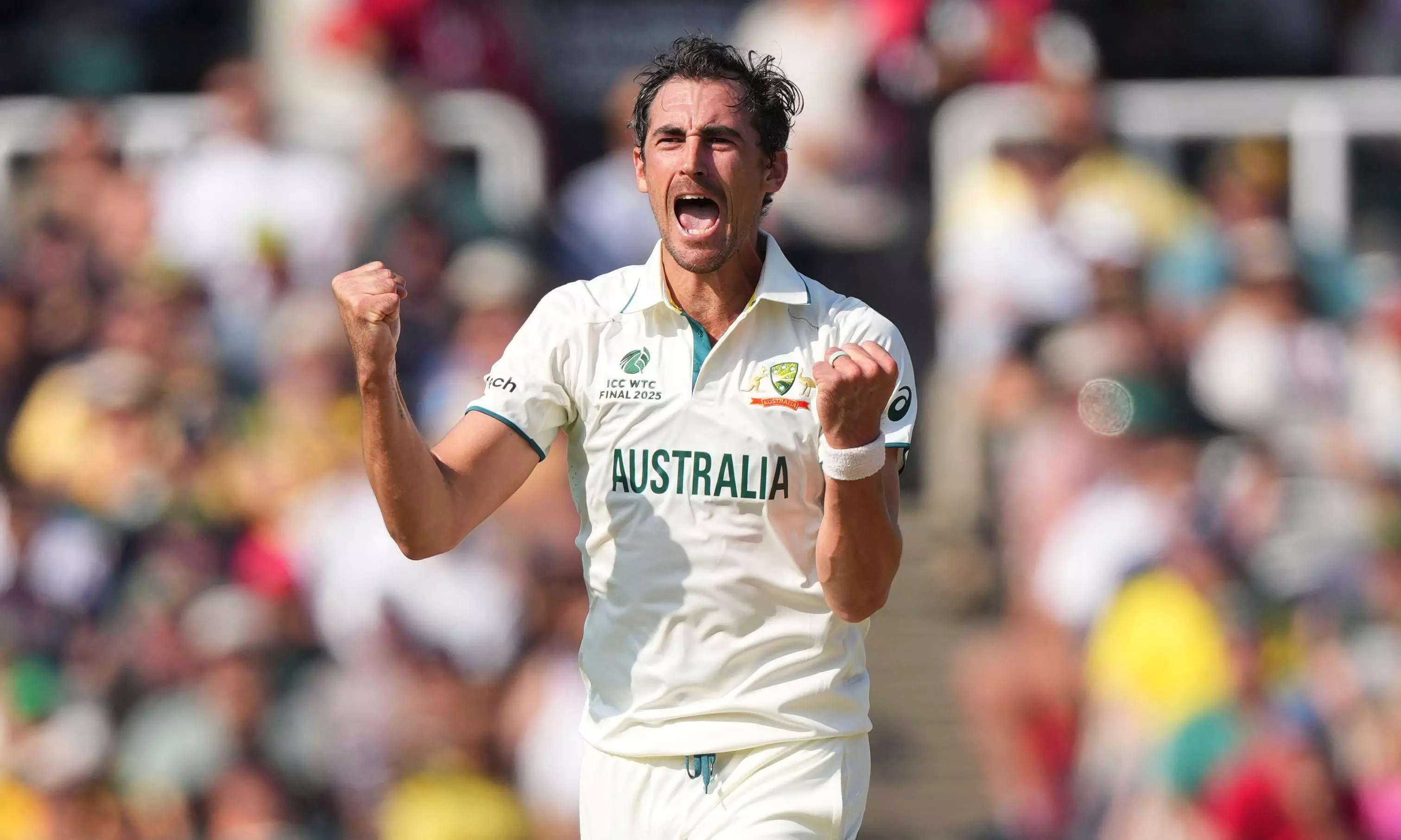 Starc Creates History; Becomes Most Successful Left-Arm Bowler in Test History Starc Creates History; Becomes Most Successful Left-Arm Bowler in Test History
