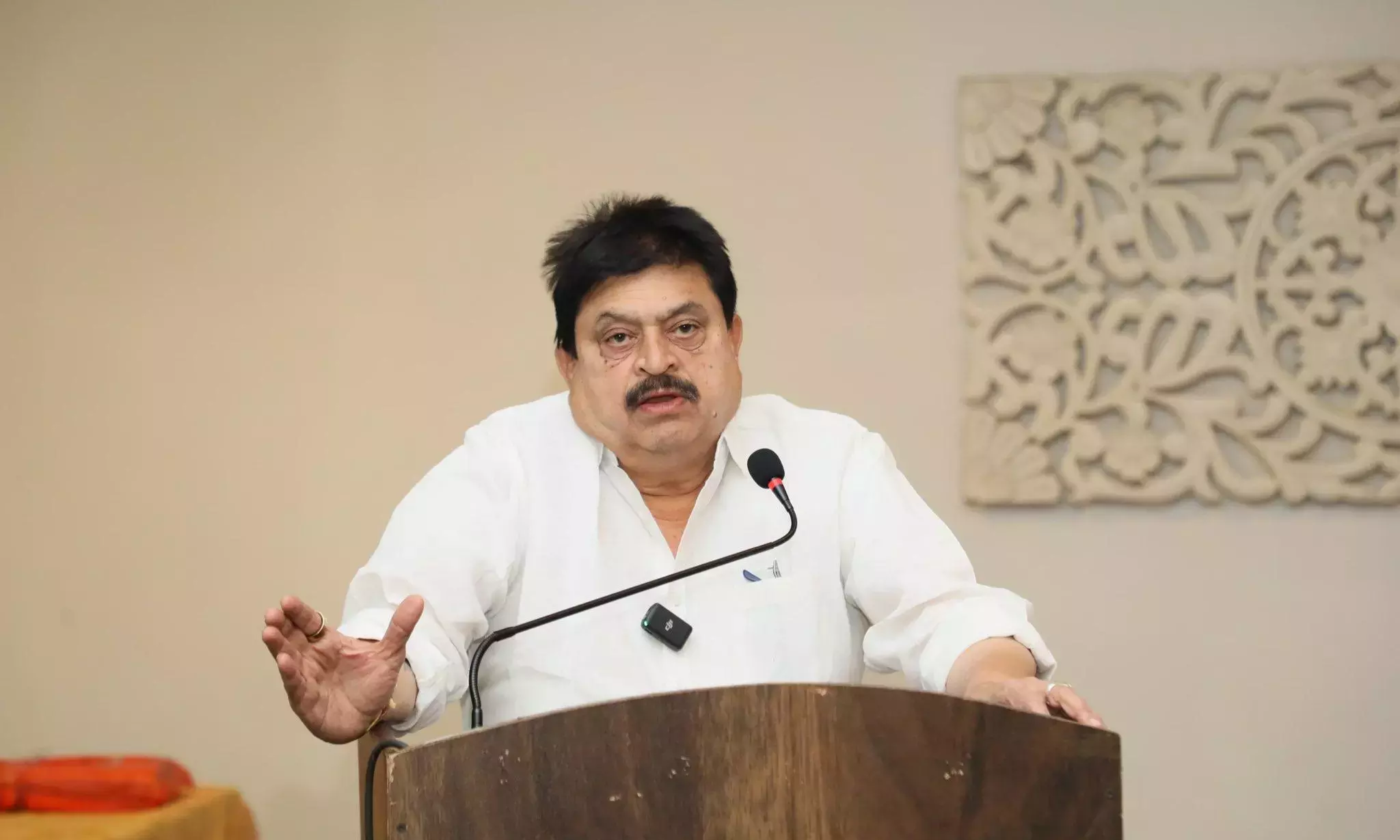 EC Backs BJP Stand, FRC Not Valid For SIR, Says Ramchander Rao EC Backs BJP Stand, FRC Not Valid For SIR, Says Ramchander Rao